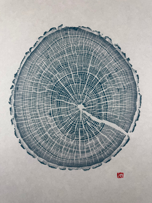 GrilloWoodPrint aus Eichenholz, handgedruckt mit einer blauen Relief-Ink-Mischung auf hochwertigem Papier.