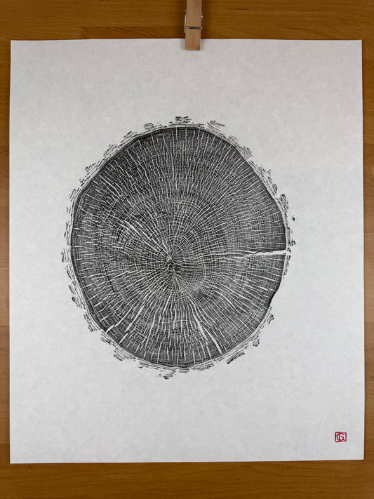 GrilloWoodPrint aus Eschenholz, handgedruckt mit einer schwarzen relief ink Mischung.